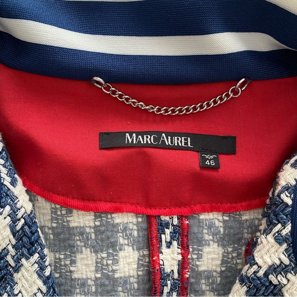Marc Aurel Navy & Ivory Houndstooth Boucle Pearl Button Coat Size 46 (XL) - Picture 12 of 14